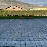 Da Jenny Semesterbostad Aosta